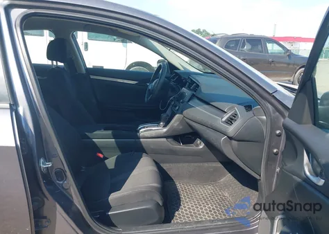 2018 Honda Civic Lx z USA, uszkodzony, nr VIN 2HGFC2F53JH587728